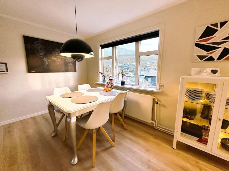 Cozy Apartment In Klaksvik Exterior photo